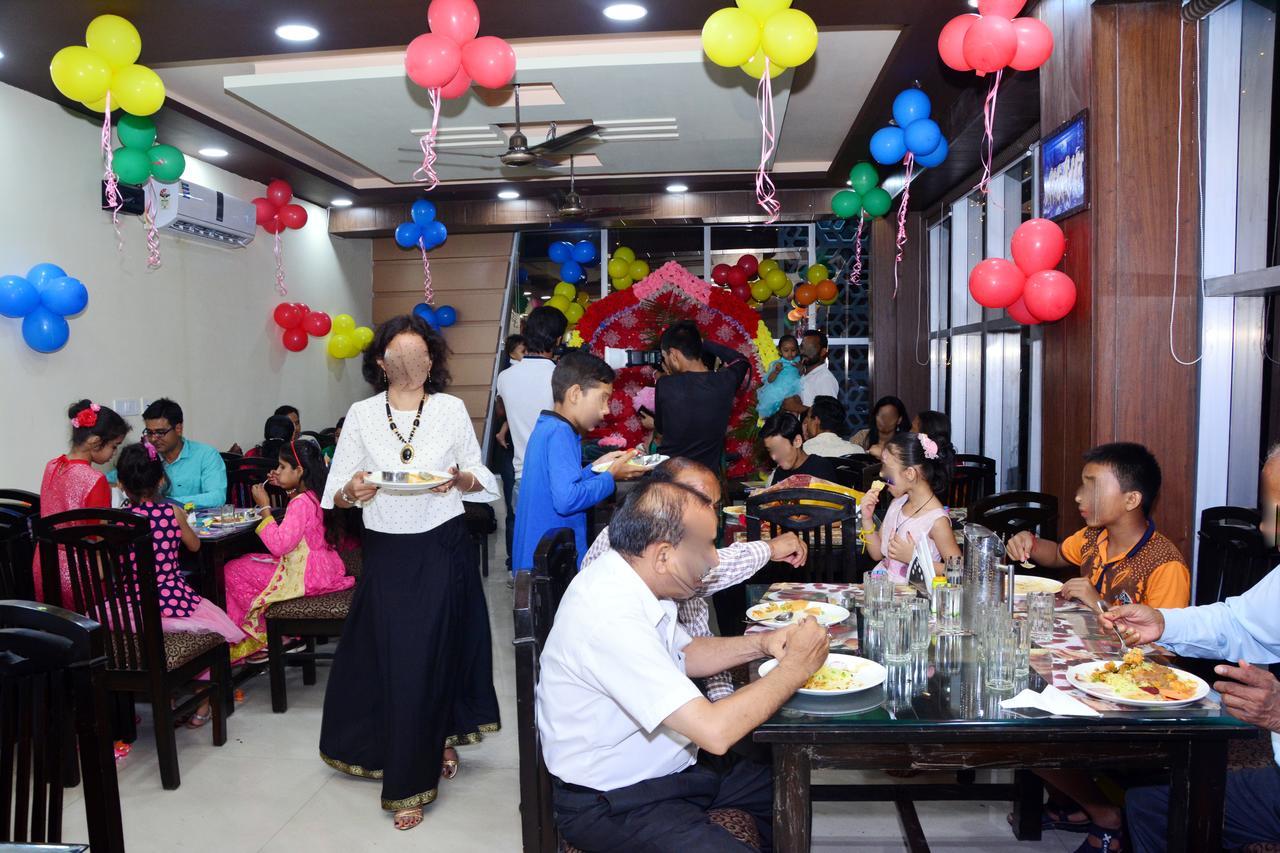 רישיקש Hotel Devbhoomi Inn מראה חיצוני תמונה